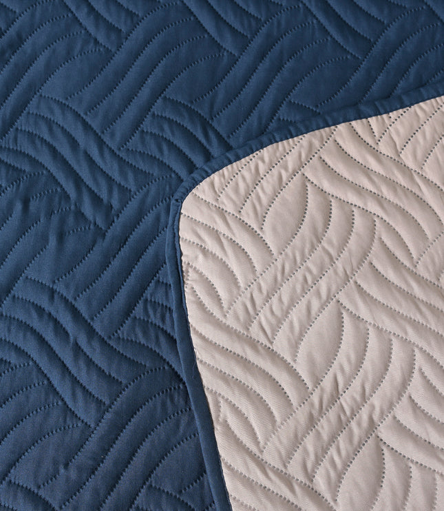 Waves - California Luxe Reversible AC Bedcover - Teal / Cream