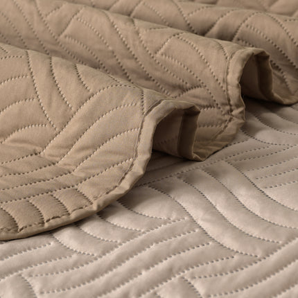 Waves - California Luxe Reversible AC Bedcover - Beige / Light Beige