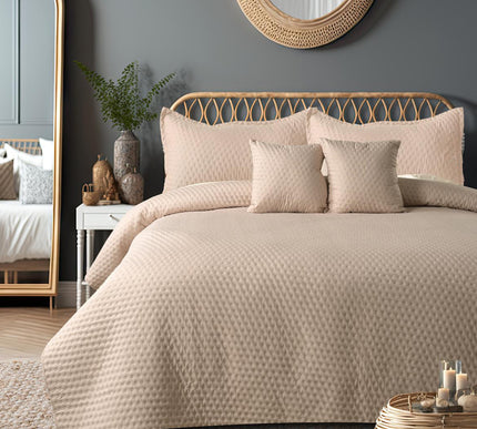 Luxe AC Bedcover With 2 Pillow Covers & 2 Cushions with Filling inside - Light Beige