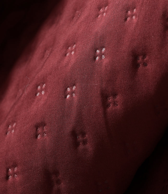 Luxe AC Bedcover With 2 Pillow Covers & 2 Cushions with Filling inside - Maroon