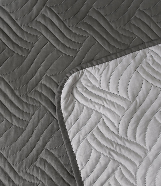 Waves - California Luxe Reversible AC Bedcover - Grey / Light Grey