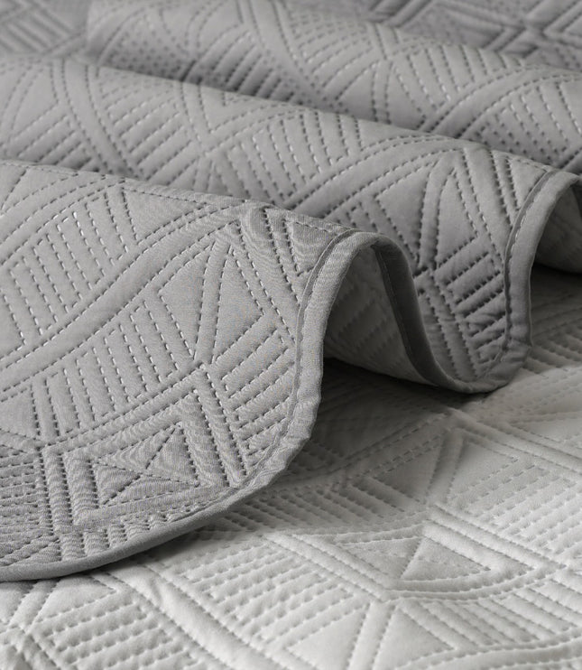Square Pattern - California Luxe Reversible AC Bedcover - Grey / Light Grey