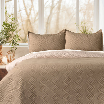 Waves - California Luxe Reversible AC Bedcover - Beige / Light Beige