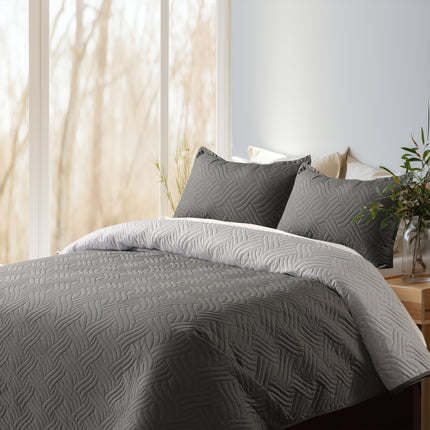 Waves - California Luxe Reversible AC Bedcover - Grey / Light Grey