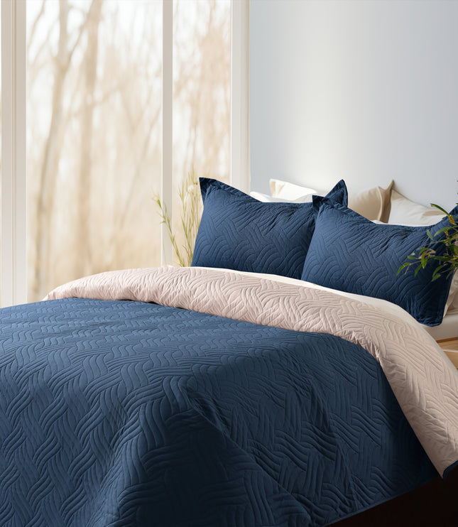 Waves - California Luxe Reversible AC Bedcover - Teal / Cream