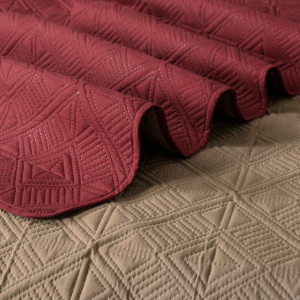 Square - California Luxe Reversible AC Bedcover - Maroon / Beige