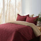 Maroon / Beige