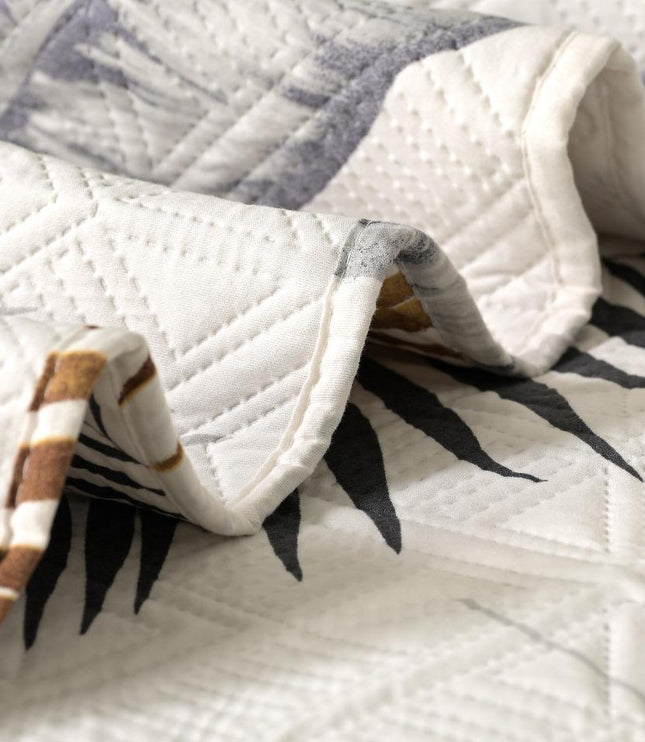 Aurora Comfort Printed Bedcover