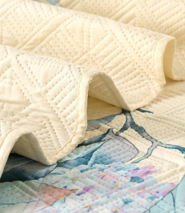 Aurora Comfort Printed Bedcover