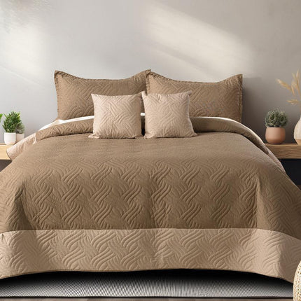 Deluxe Bedcover - Brown