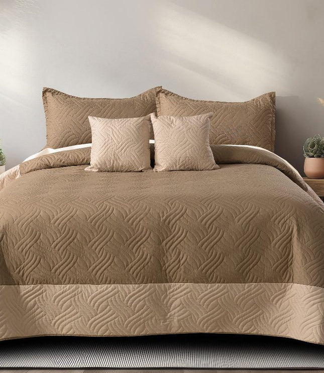 Deluxe Bedcover - Brown