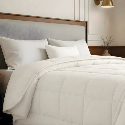Jacquard Quilted Comforter White